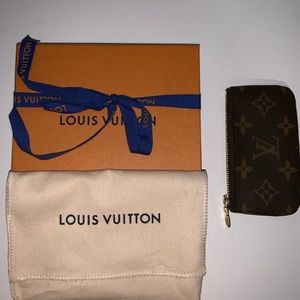 Louis Vuitton Key Pouch monogram